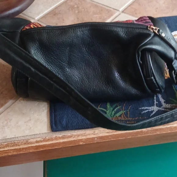 Cute leather purse - Picture 2 of 7